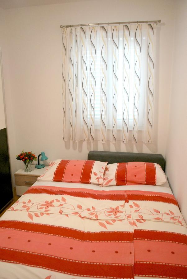 Apartment Dalmatia Макарська Екстер'єр фото
