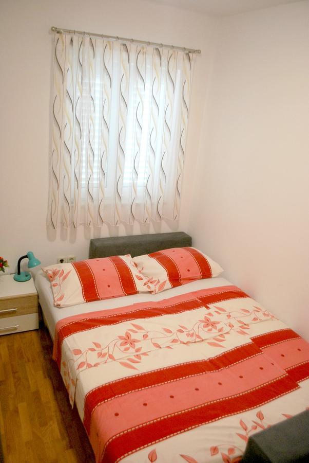 Apartment Dalmatia Макарська Екстер'єр фото
