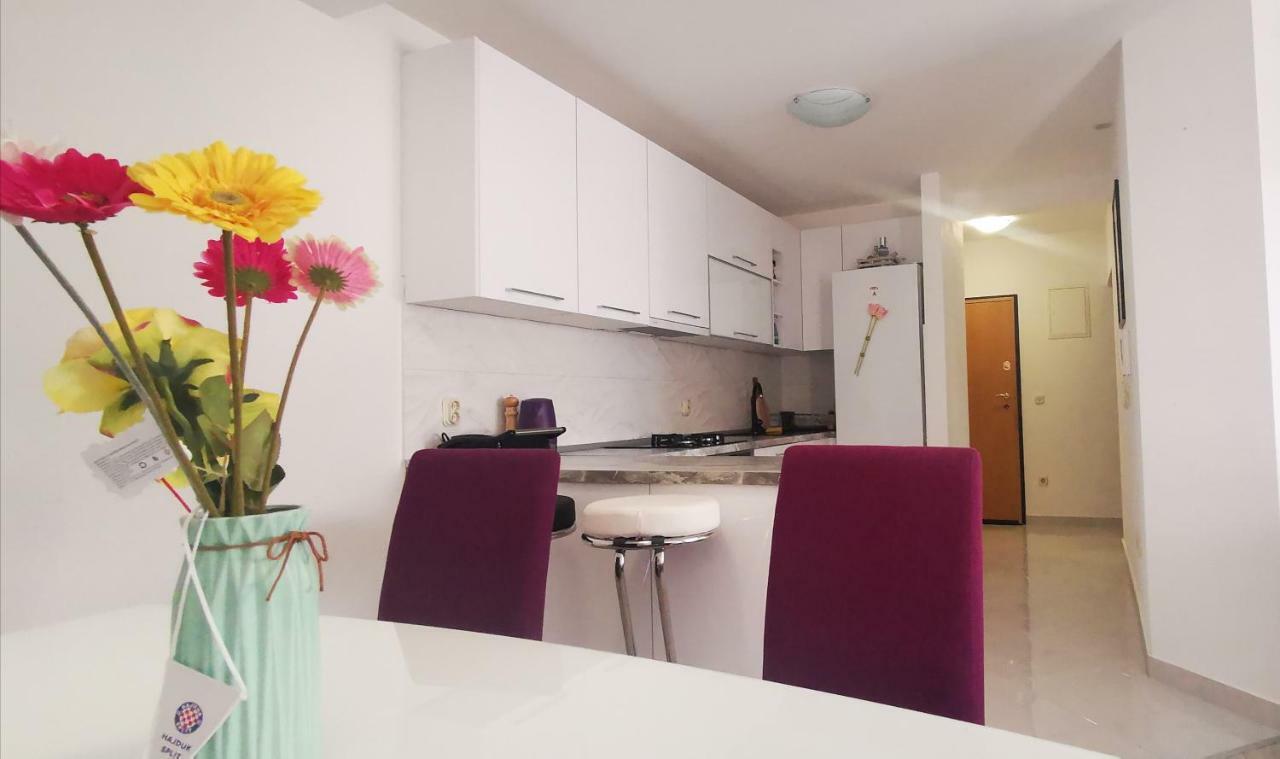 Apartment Dalmatia Макарська Екстер'єр фото