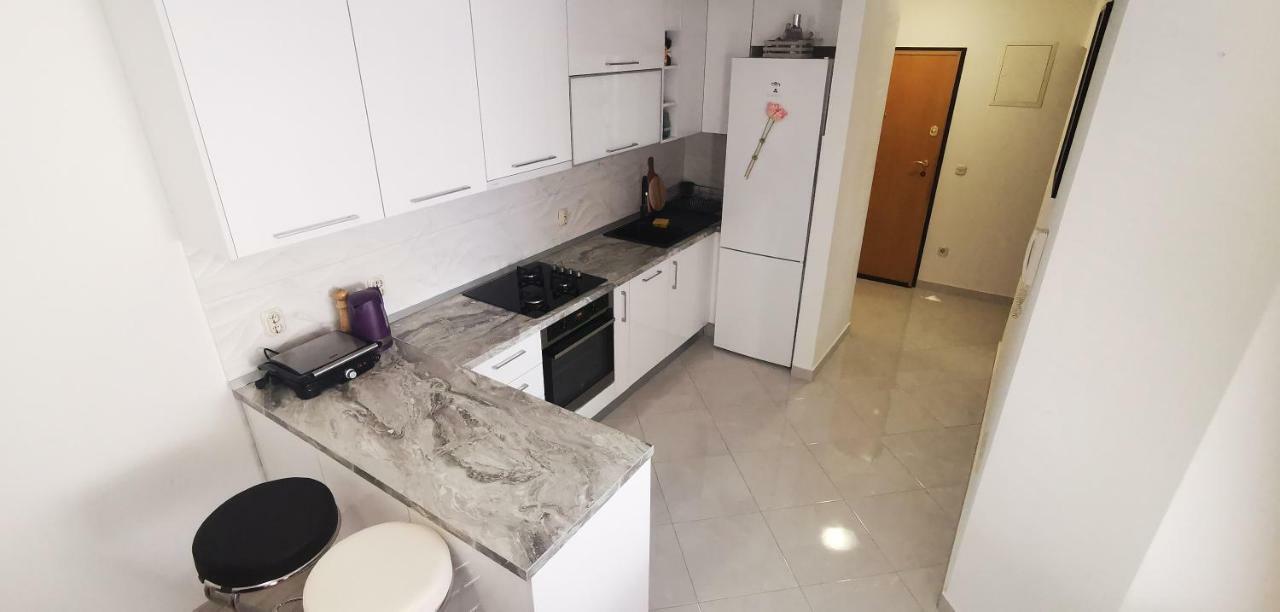 Apartment Dalmatia Макарська Екстер'єр фото